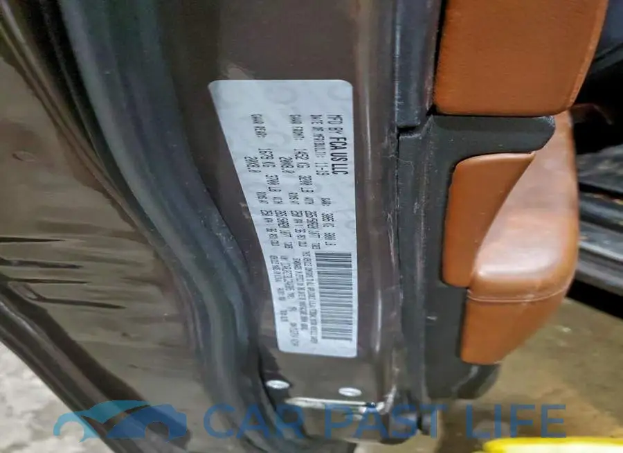 1C4RJFCT3LC240305# 13