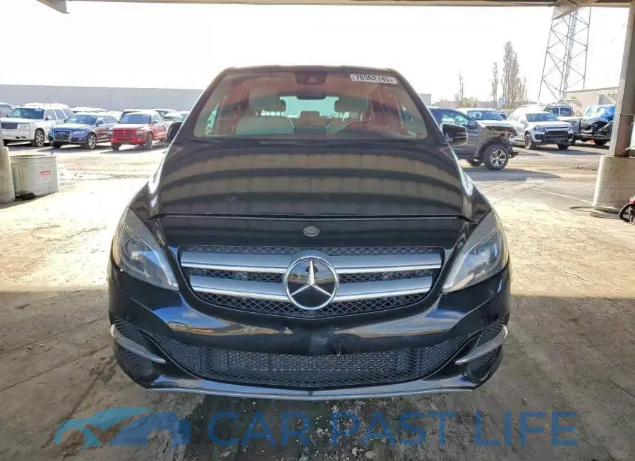 WDDVP9AB8HJ012463# 5