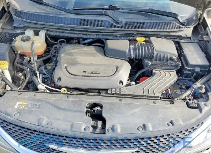 2C4RC1BG2HR634989# 12