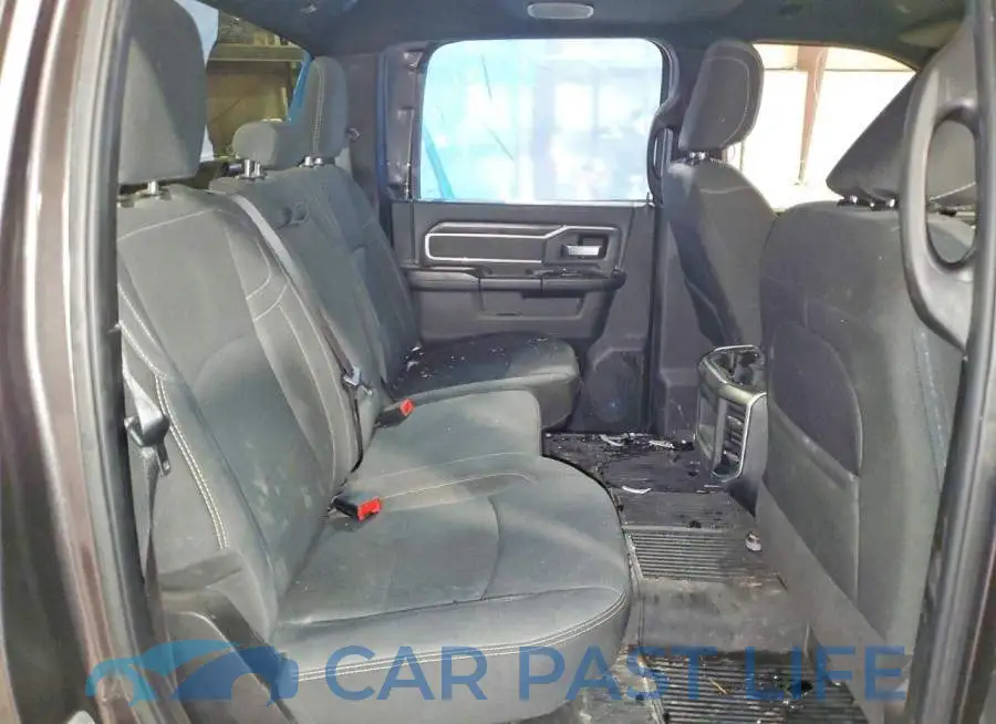3C63RRHL5PG524179# 10