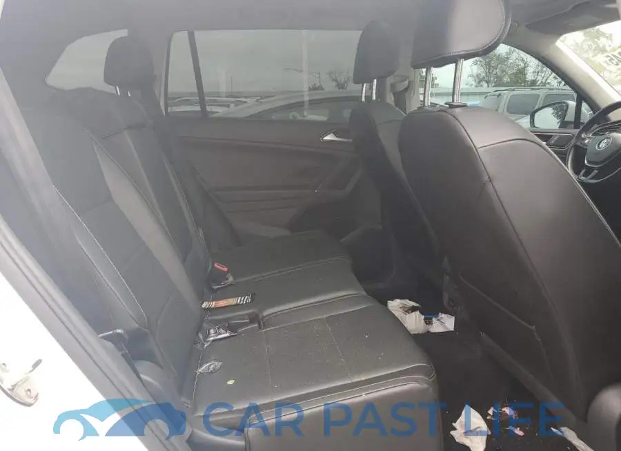 3VV2B7AX1JM168320# 11