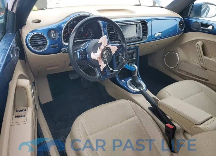 3VW5DAAT0JM516945# 8