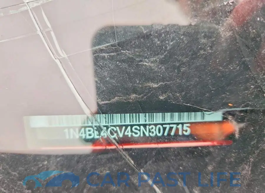 1N4BL4CV4SN307715# 12
