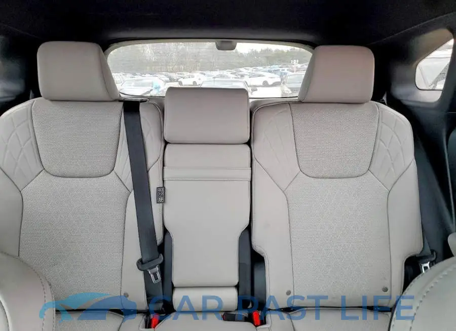 2T2BAMCA7SC097574# 10