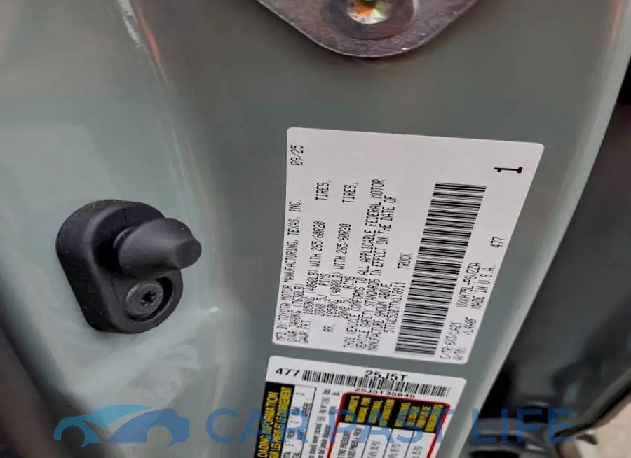 5TFWC5DB7TX118911# 12