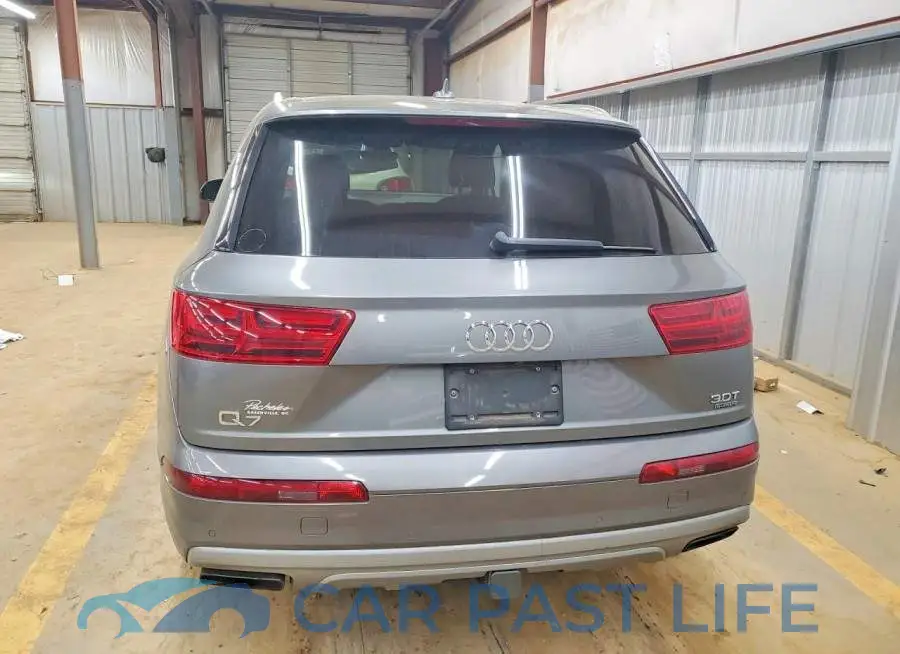 WA1LAAF70JD015686# 6