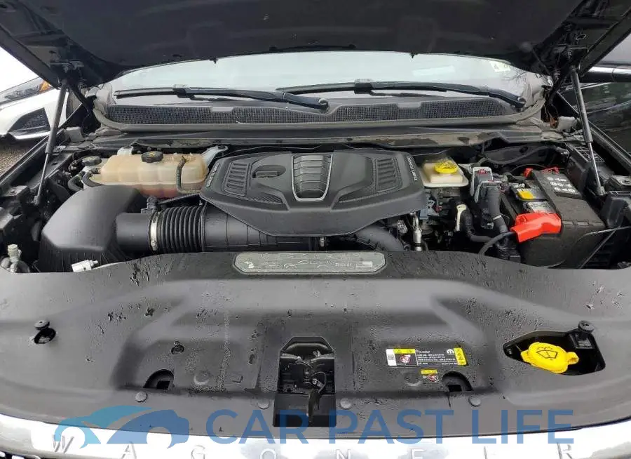1C4SJSEPXRS110045# 12
