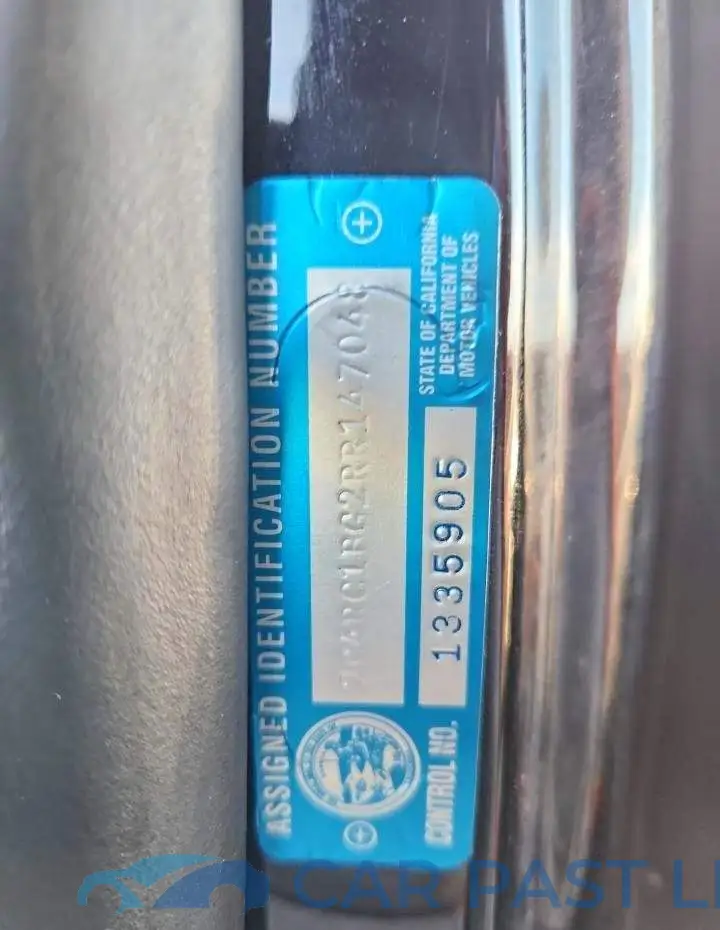 2C4RC1BG2RR147048# 13