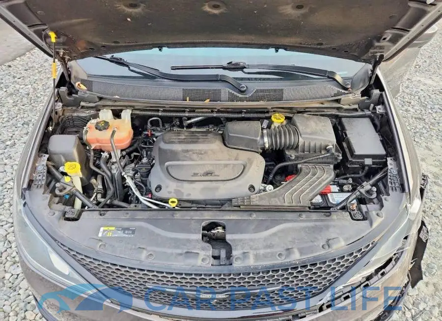 2C4RC1EG8LR200483# 9