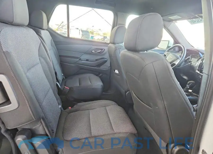 1GNETVKWXRJ138042# 11