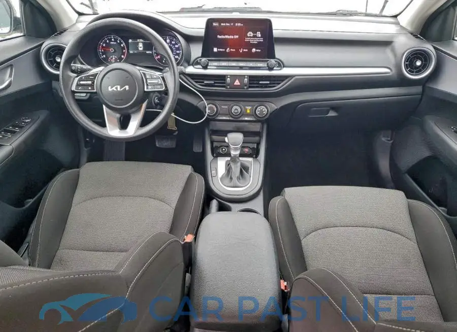 3KPF24AD8RE780833# 8