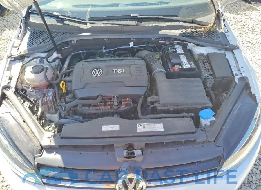 3VWD17AU8JM766045# 11