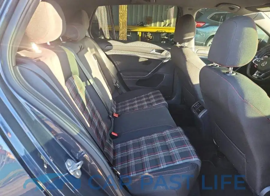 3VW6T7AU2MM009648# 10