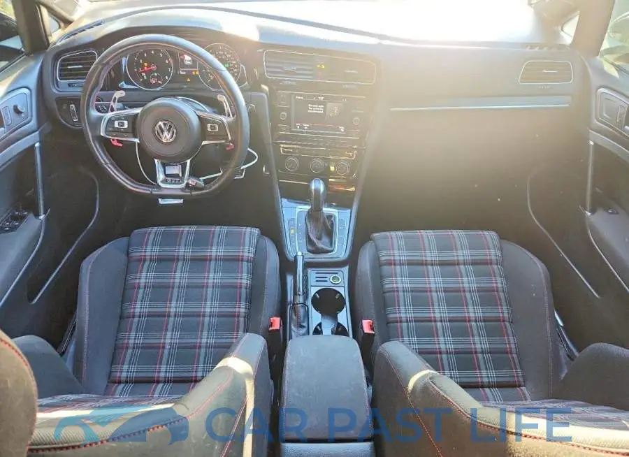 3VW6T7AU2MM009648# 8