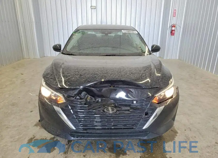 3N1AB8CV3SY318095# 5