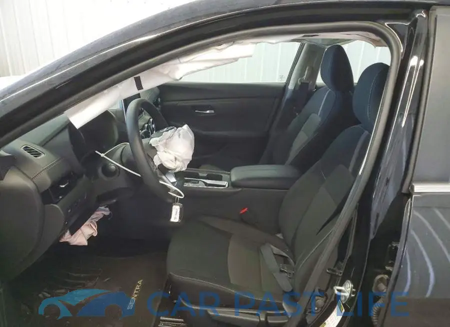 3N1AB8CV3SY318095# 7