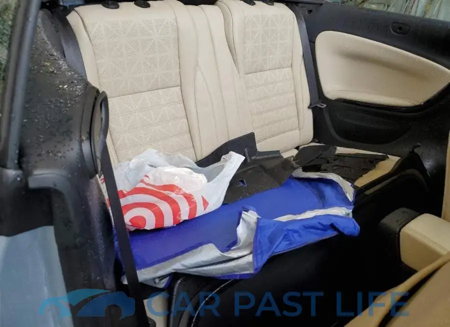 W04WH3N51KG300126# 10