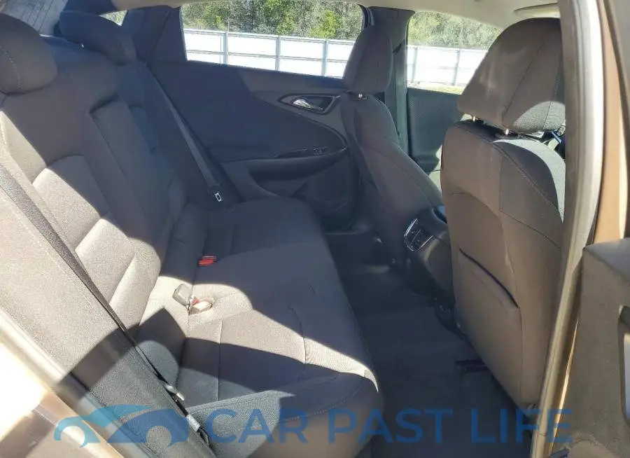 1G1ZD5ST9JF158439# 10