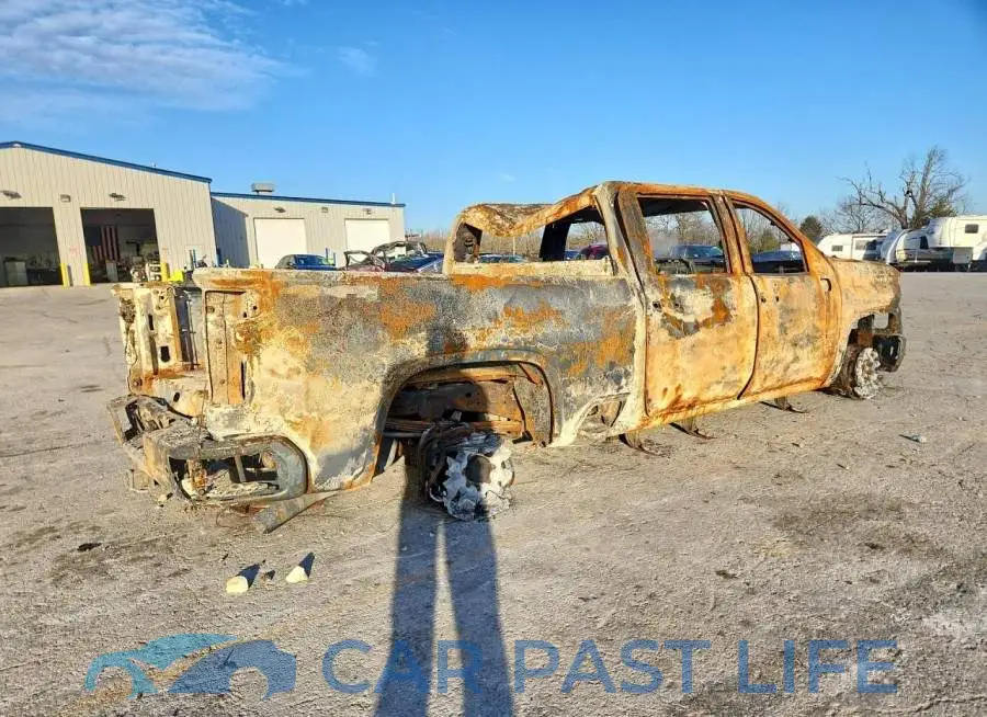 2GC4YME74R1198641# 3
