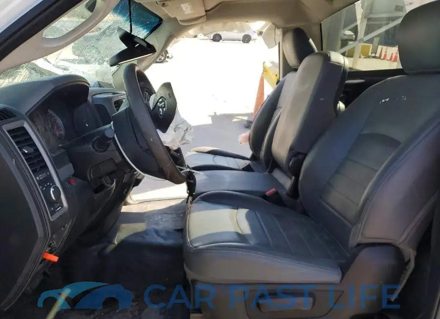 3C6JR6DG5HG622418# 7