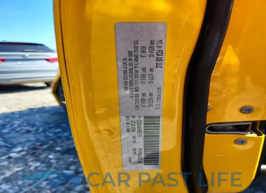 2C3CDXHG2HH551716# 12