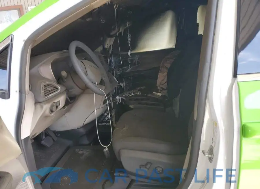 2C4RC1CGXRR152500# 11