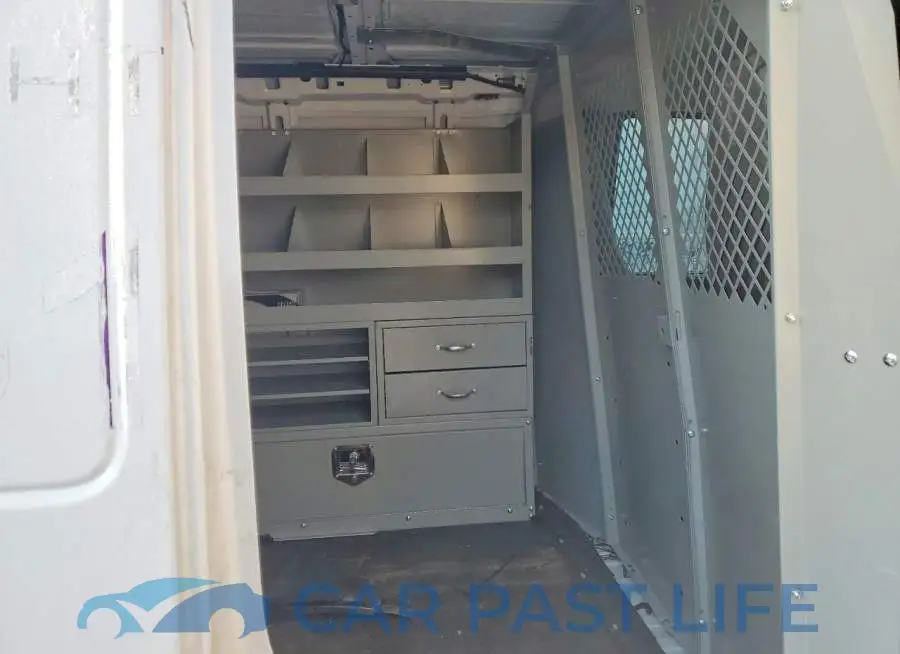 1GCWGAFP1P1229677# 11