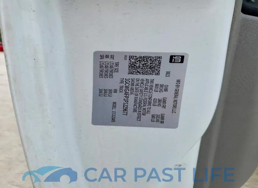 1GCWGAFP1P1229677# 13