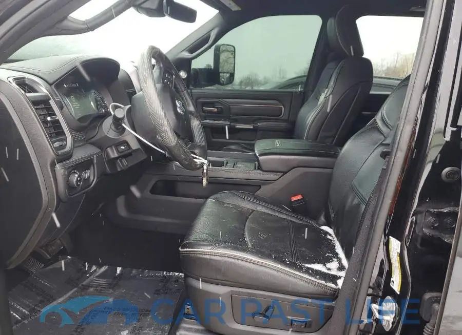 3C63RRRL5LG262107# 7
