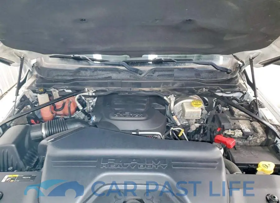 3C6UR5CJ4KG529496# 11