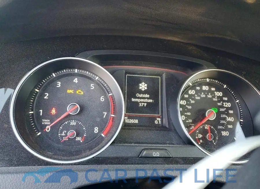 3VW447AU5JM267999# 7