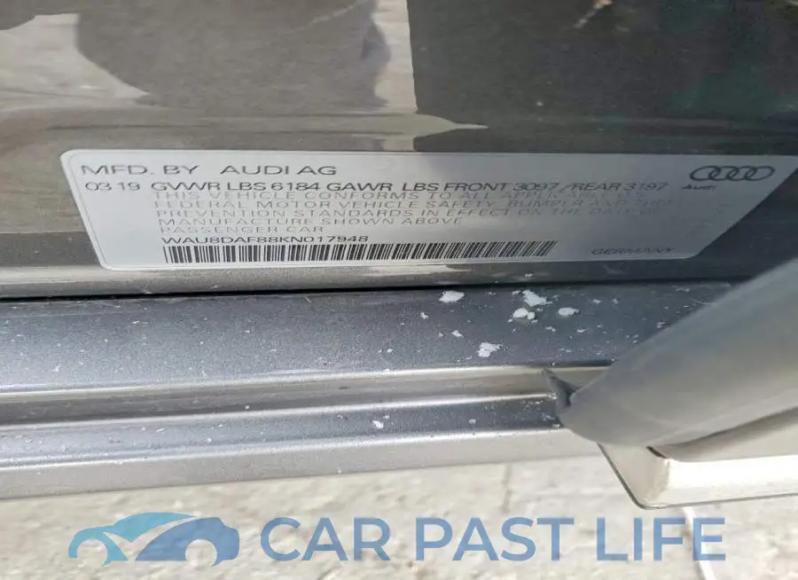 WAU8DAF88KN017948# 12