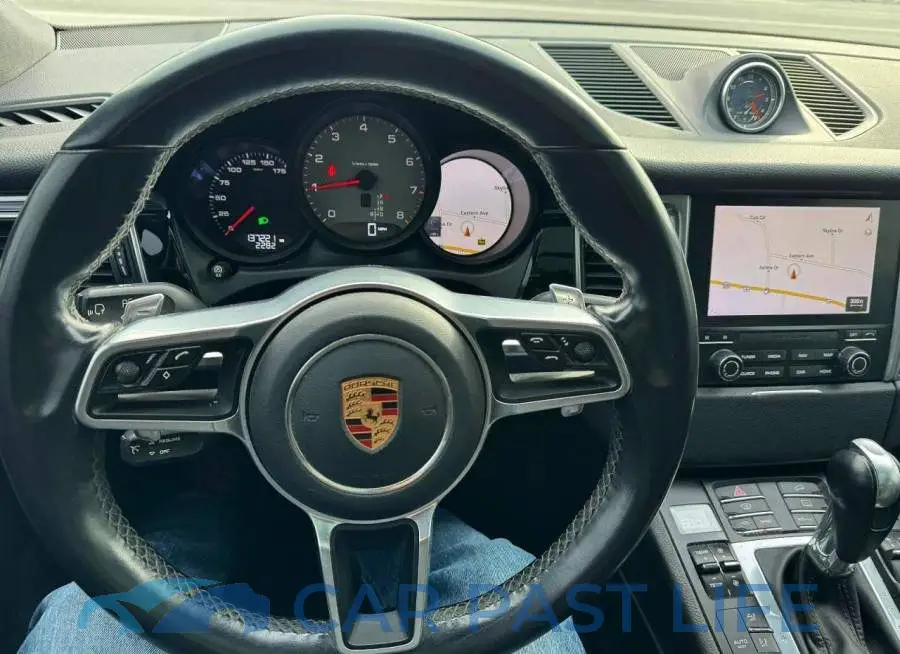 WP1AB2A50JLB34123# 7