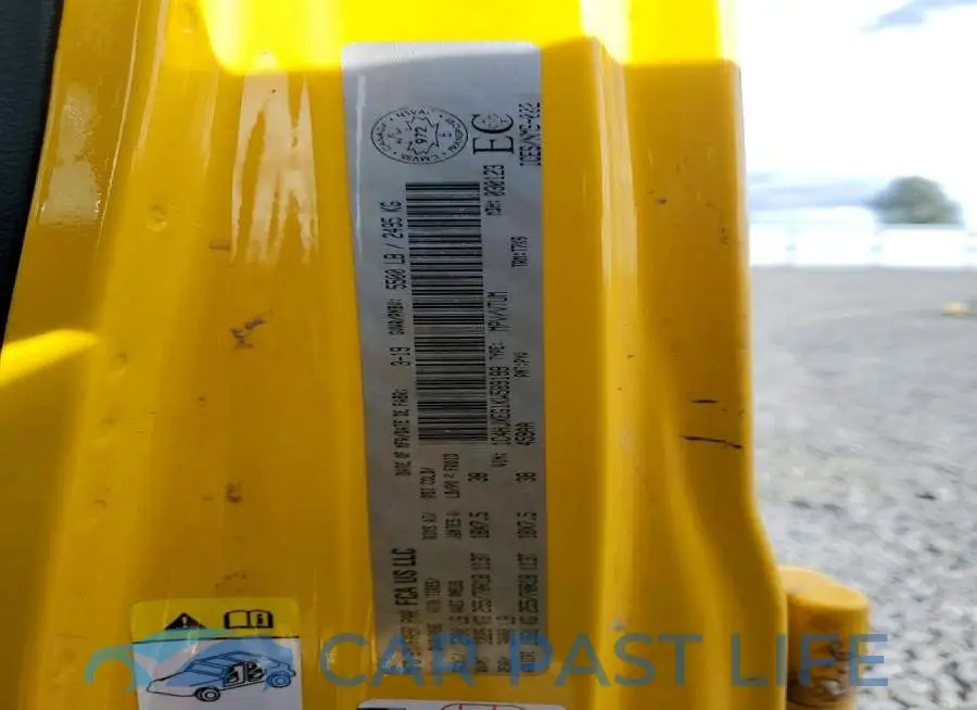 1C4HJXEG1KW589199# 12