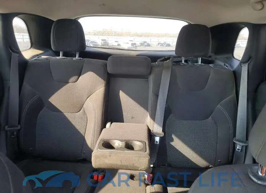 1C4PJLCX9KD318944# 10