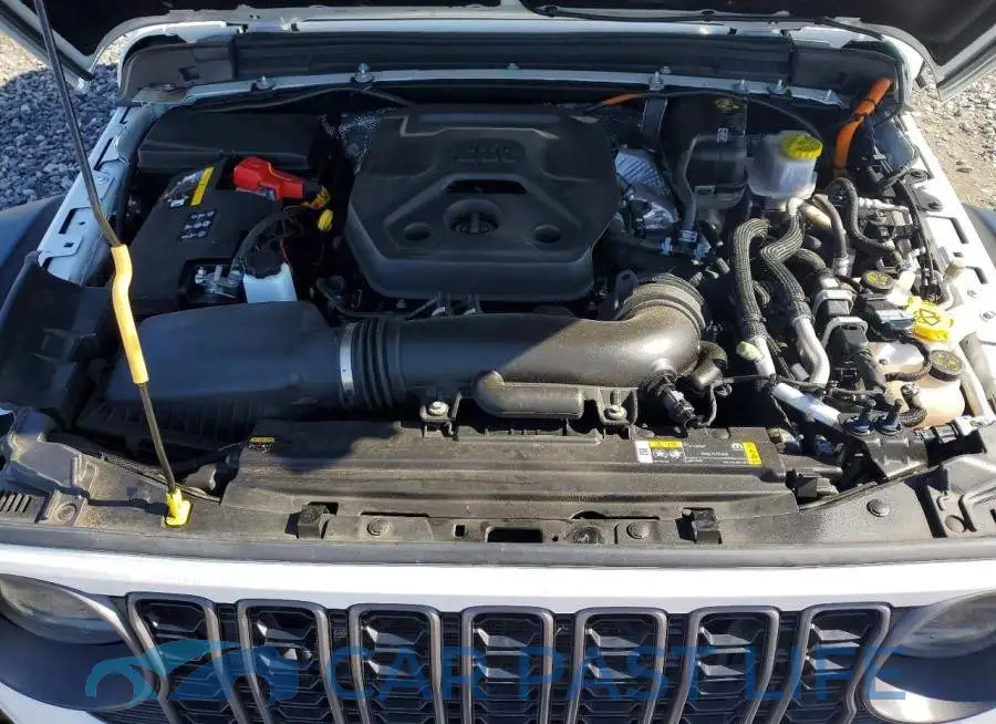 1C4RJXR68RW241044# 12