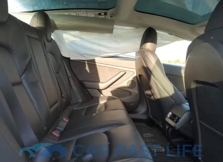 5YJ3E1EB0NF355368# 10