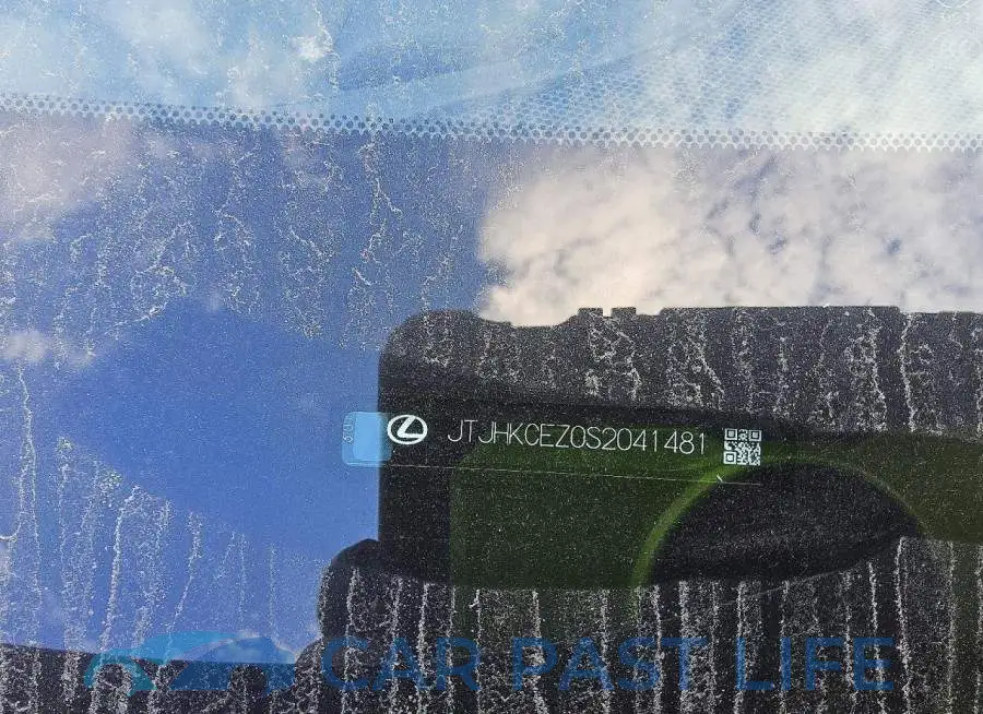 JTJHKCEZ0S2041481# 13