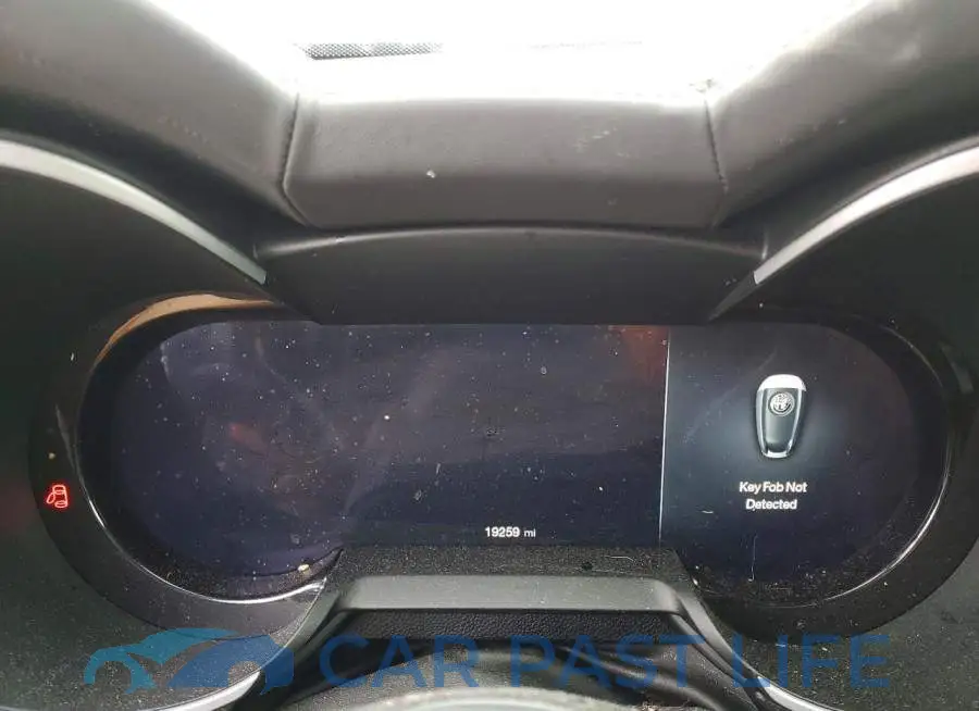ZASPAKBN7R7D82796# 9