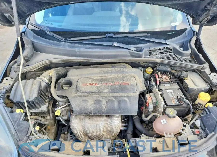 ZFBCFXCB8HP611918# 11