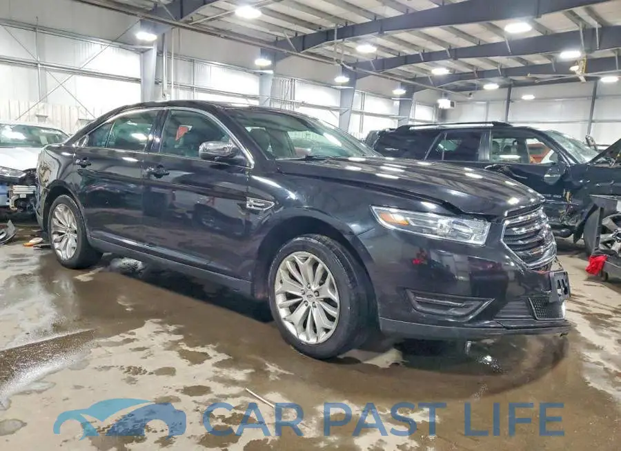 1FAHP2F82KG108577# 4