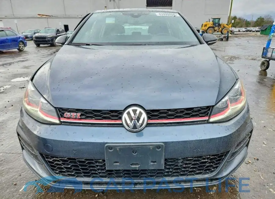 3VW6T7AU1MM011083# 5