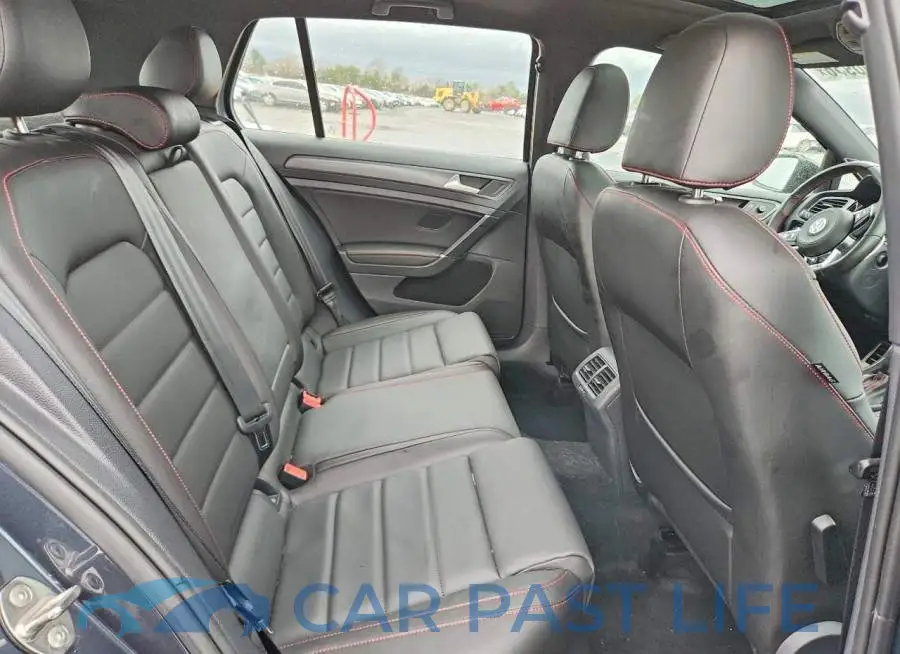 3VW6T7AU1MM011083# 10