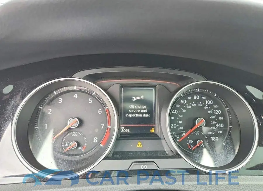 3VW6T7AU1MM011083# 9