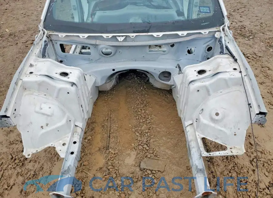 2C3CDXGJ7HH510818# 11
