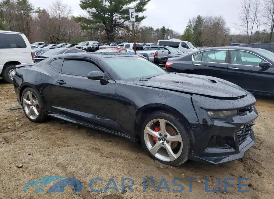 1G1FJ1R6XH0174909# 4