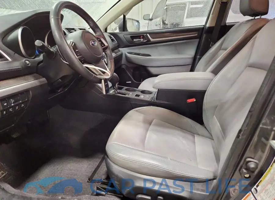 4S3BNAN62J3006900# 7