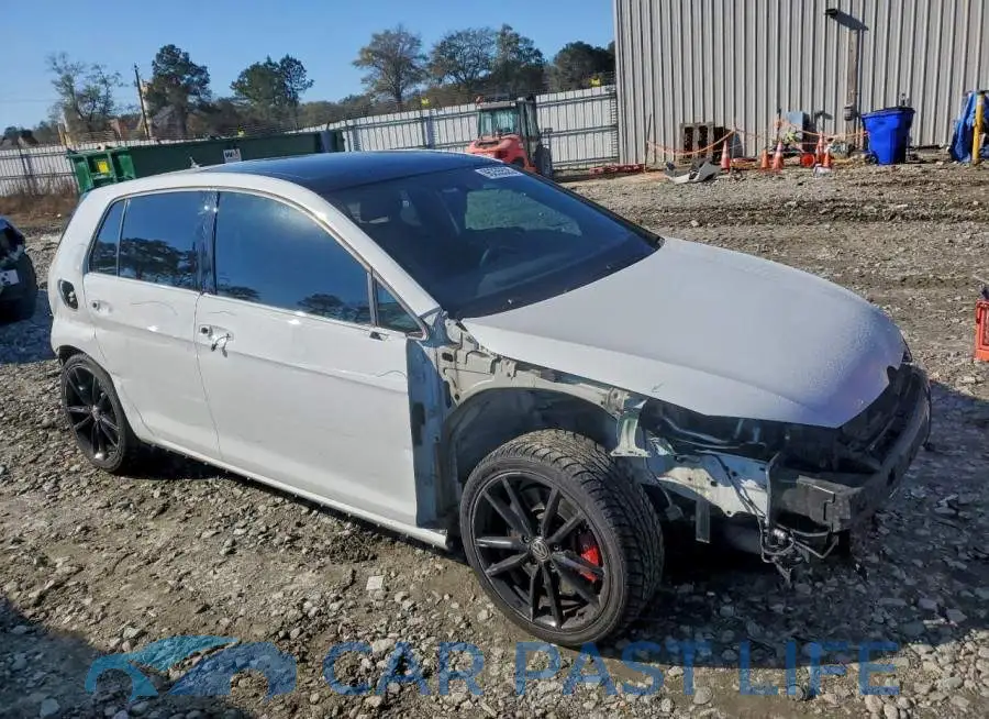 3VW5T7AU2MM009578# 4