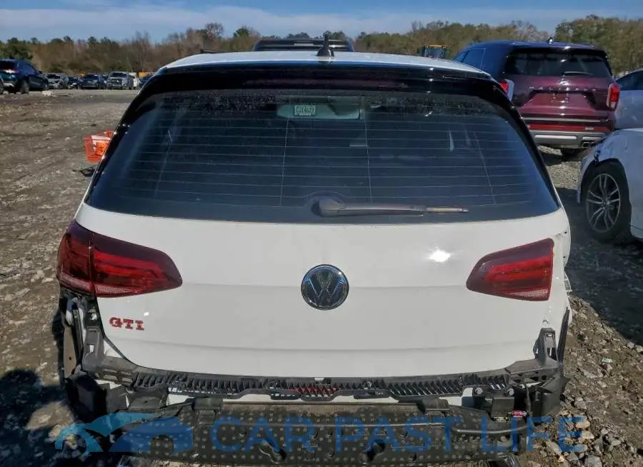 3VW5T7AU2MM009578# 6