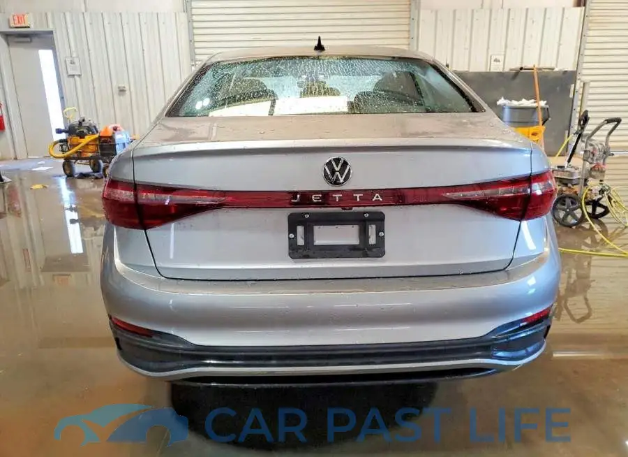 3VW5X7BU8SM024747# 6